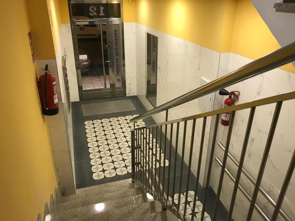 Apartamento Expectacular,Centrico,Nuevo 5 Min A Pie De La Laurel Vivienda De Uso Turistico โลโกรโญ ภายนอก รูปภาพ